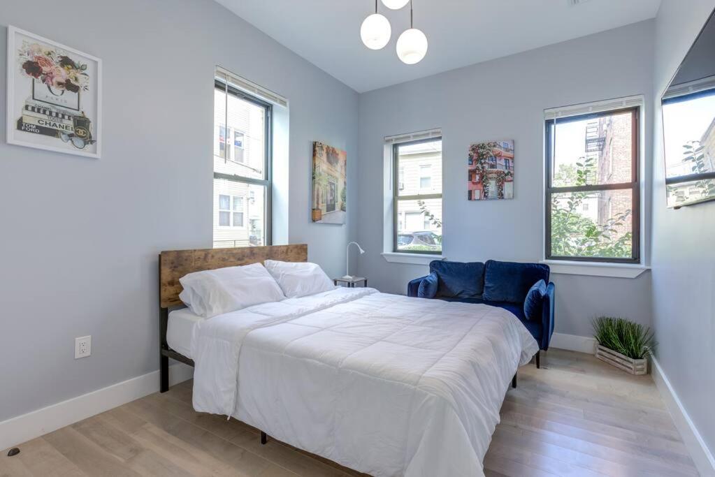 Luxury Designer Theme 2Br Apt Near Nyc / Thepath Lejlighed Newark Eksteriør billede