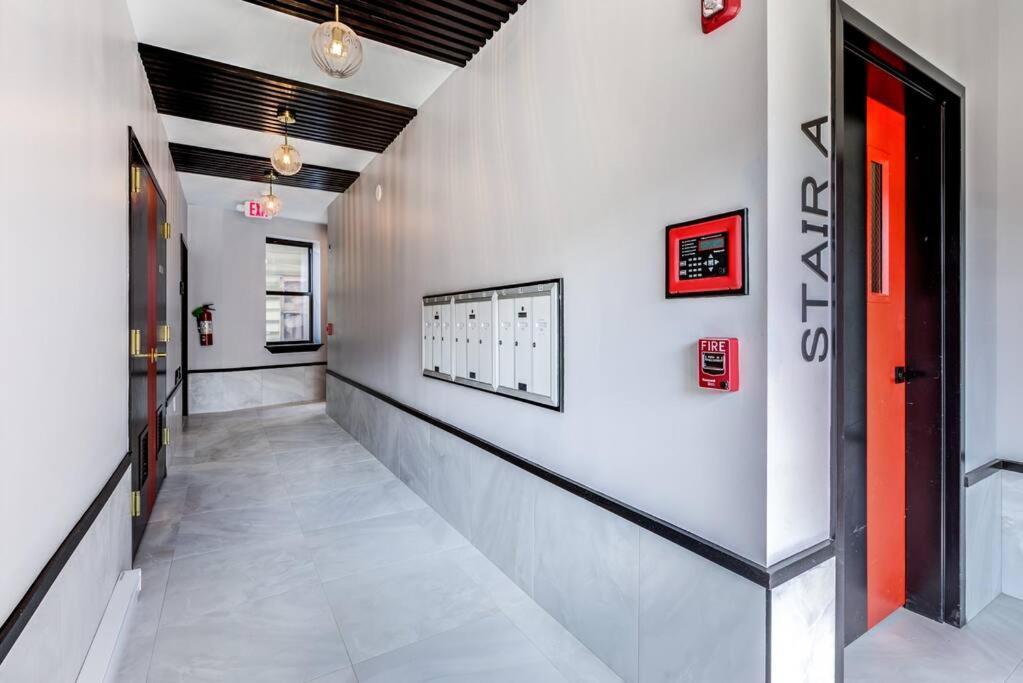 Luxury Designer Theme 2Br Apt Near Nyc / Thepath Lejlighed Newark Eksteriør billede