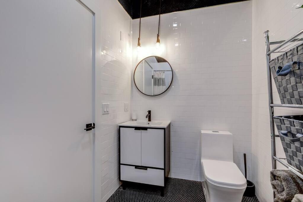Luxury Designer Theme 2Br Apt Near Nyc / Thepath Lejlighed Newark Eksteriør billede